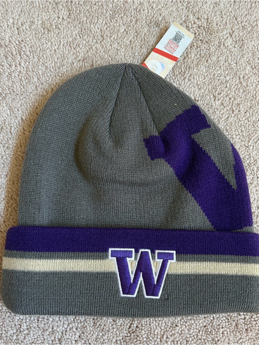 New University of Washington Beanie